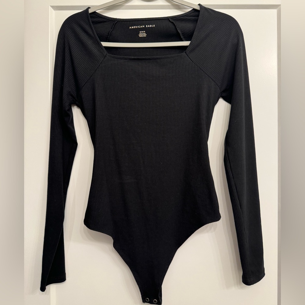 AMERICAN EAGLE Square Neck Body Suit